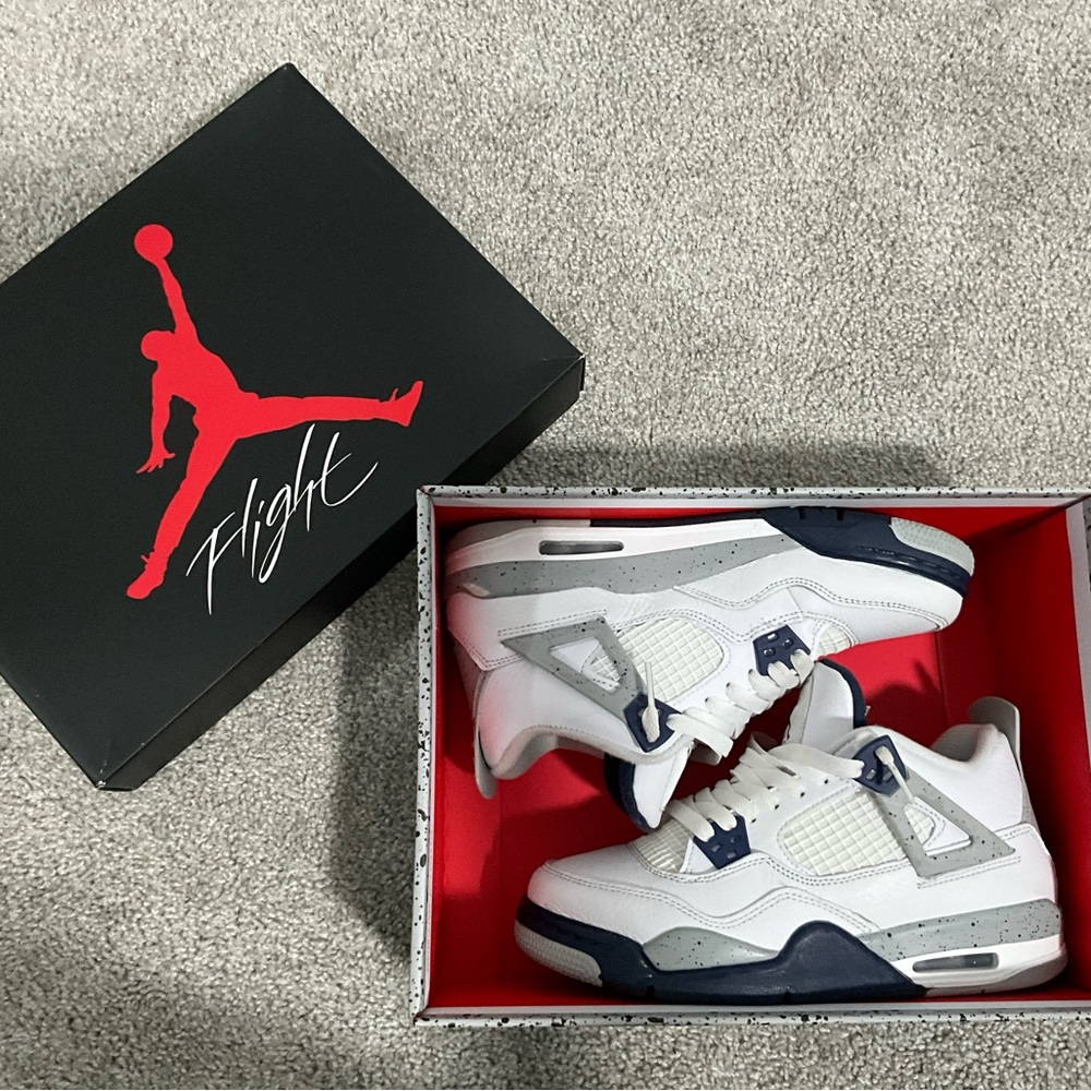 Jordan 4 midnight navy